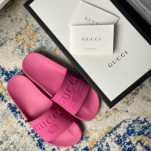 Gucci slides